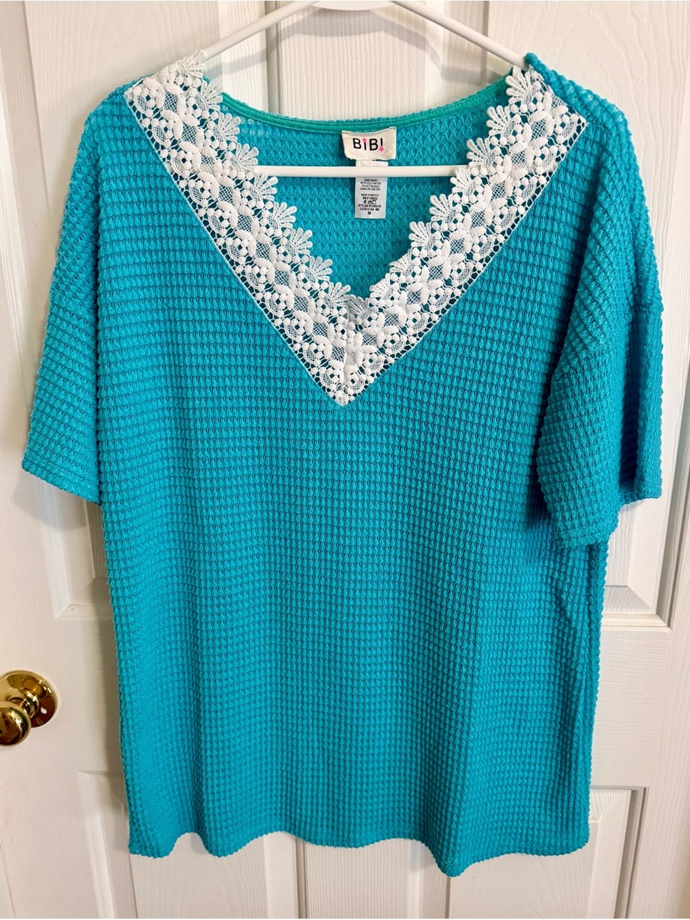 NWOT BiBi Sky Blue Waffle-Knit Tunic with White Lace V-Neck